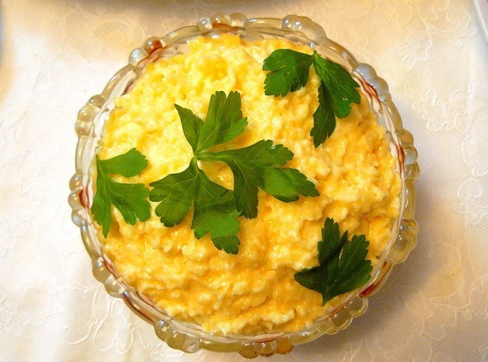 Сырный салат, самый вкусный рецепт приготовления