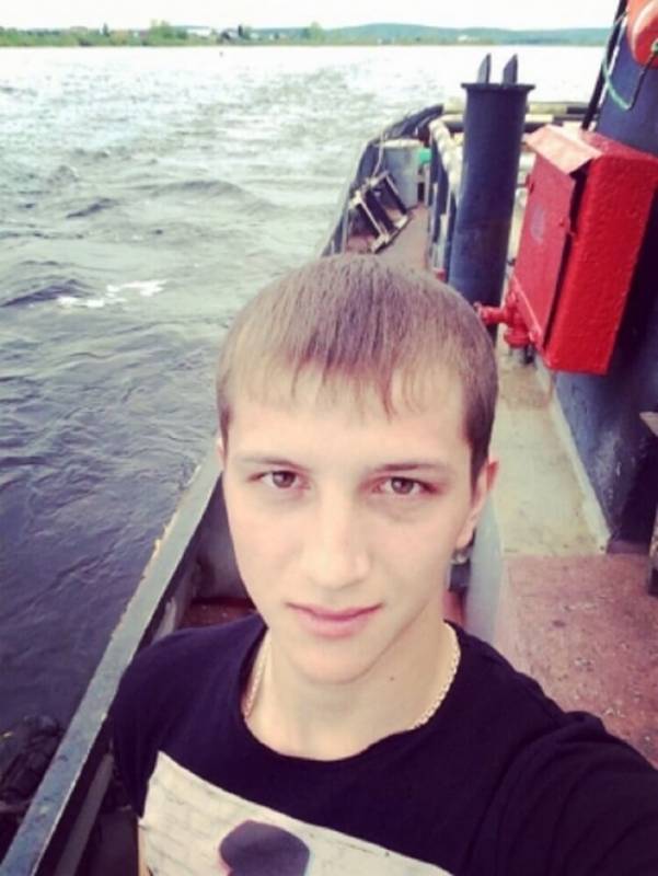 В Сибири парень проплыл ночью 1 км по реке, чтобы спасти тонущую девочку