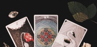 Лучшие расклады Таро на ближайшее будущее: способы гадания