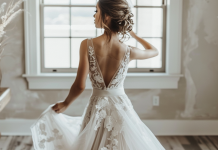 Элегантность в движении: Пленительные свадебные платья в стиле А-силуэт