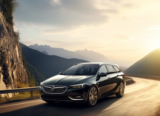 Новый Opel Insignia Sports Tourer стал просторнее