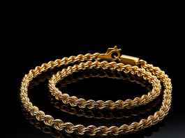 Как купить золотую цепочку в Челябинске маме на юбилей