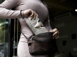 Как выбрать женский кошелек: главные правила, полезные советы