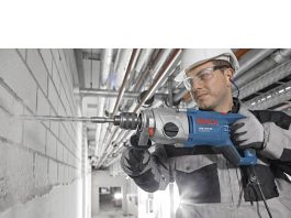 Как безопасно работать с дрелью