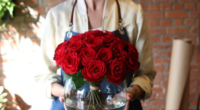 Как сохранить букет свежим дольше