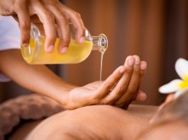 Как подобрать масло для массажа: основные тонкости