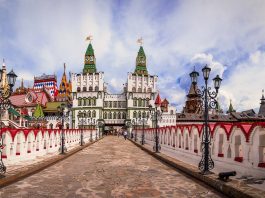 Какие достопримечательности стоит посетить в Москве в первую очередь?