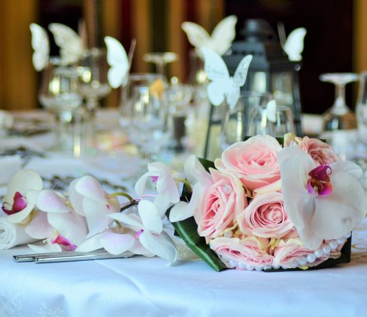 Орхидеи: когда и кому дарить