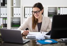 Обучение бухгалтерии онлайн: сравнение лучших школ и критерии выбора