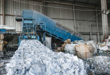 Как работают предприятия по переработке макулатуры?