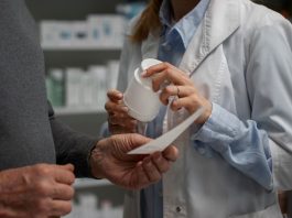 Как и куда сдавать лекарства: важность утилизации и доступные варианты