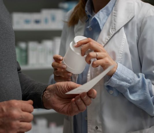 Как и куда сдавать лекарства: важность утилизации и доступные варианты