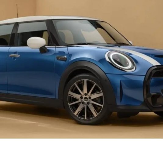 Модельный ряд MINI: путешествие в мир стиля и драйва