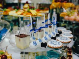 Выездной фуршет: удобство, стиль и новые возможности