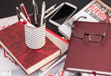 Готовые методические материалы: спасение или ловушка для педагога