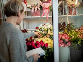 Цветы в магазине: От выбора до заботы