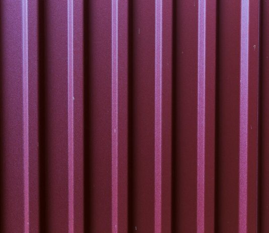 Профнастил под заказ: индивидуальные решения для вашего проекта