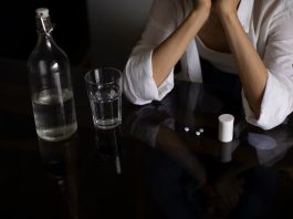 Алкогольный запой: причины, симптомы и эффективное лечение с выбором клиники