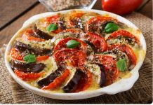 Идеальный гарнир и основное блюдо: как вкусно приготовить баклажаны в духовке