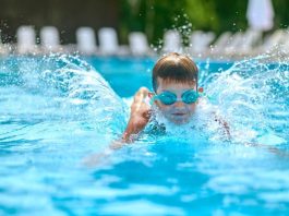 Почему плавание — один из лучших видов спорта для детей: здоровье, развитие и радость