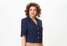 Современная классика: как выбрать женские костюмы с юбкой для разных случаев