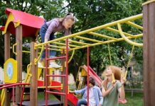Сборка детской площадки из профтрубы 40×40: безопасность и прочность