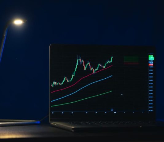 Спотовый копитрейдинг: как заработать на автоматическом повторении сделок