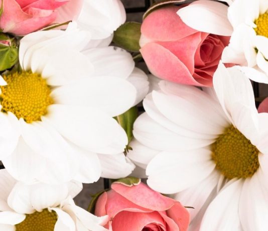 Доставка цветов: удобный способ порадовать близких