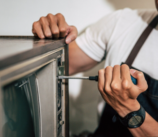 Ремонт микроволновок: как вернуть технике жизнь и сэкономить