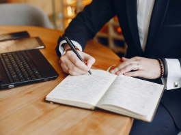 Юридические услуги для бизнеса и частных лиц: профессиональная защита интересов и уверенность в завтрашнем дне