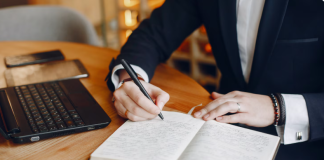 Юридические услуги для бизнеса и частных лиц: профессиональная защита интересов и уверенность в завтрашнем дне