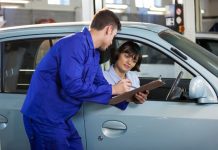 Работа в автодилере: возможности, перспективы и преимущества профессии