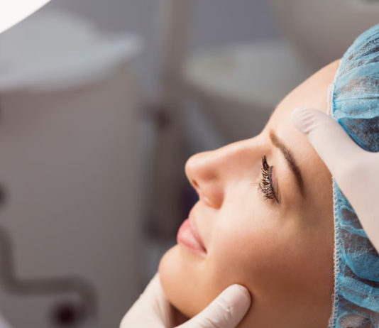 Современная пластическая хирургия: возможности, безопасность и осознанный выбор специалиста