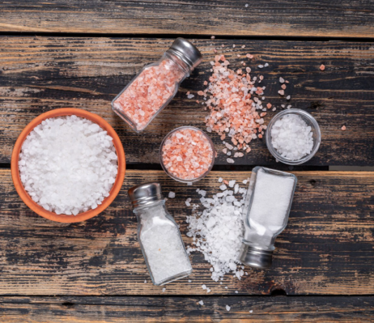 Соль: почему она необходима и как выбрать подходящую.