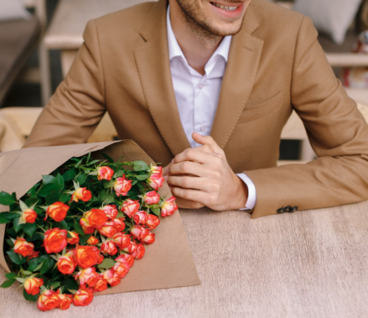 Букет цветов как универсальный подарок: как выбрать идеальную композицию