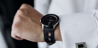 Наручные часы с логотипом: особенности, виды и применение в корпоративной среде